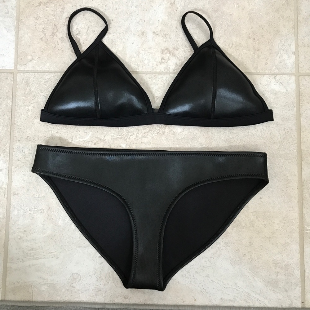 RARE TRIANGL BIKINI BLACK TWIGGY STARDUST