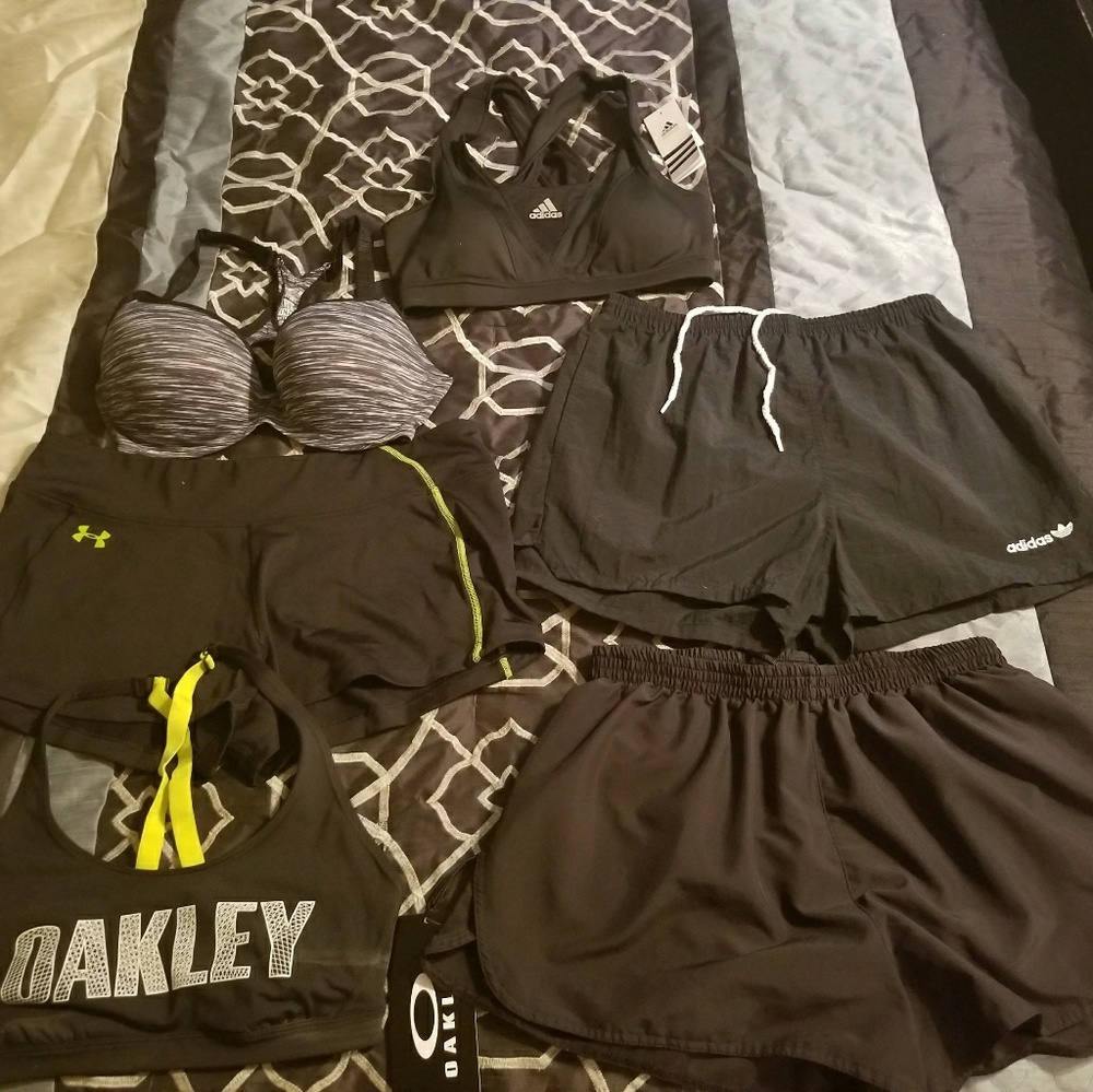 Women's active wear