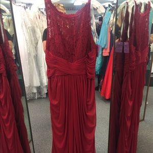 Davids Bridal Apple Lace Bridesmaid Dress *NWT*