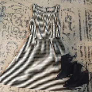 🍀Lucky Brand🍀 Riskee Cut-Out Leather Wedges