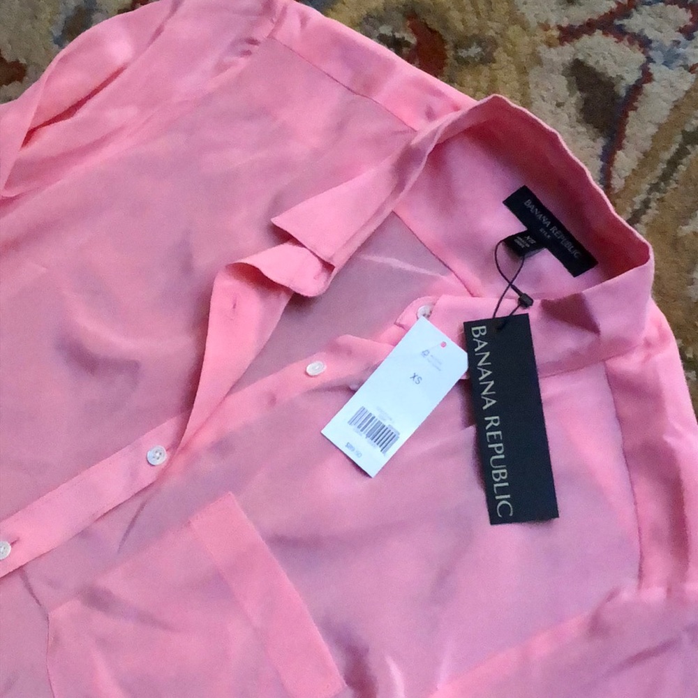 NEW Banana Republic Silk Blouse