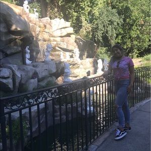 Meet your Posher, Nahomi