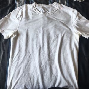 Lululemon workout shirt