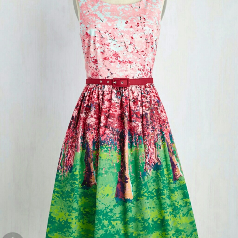 Modcloth Festive Frondescence in Spring large