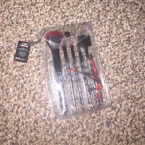 Harley Quinn 5 Piece Brush Set