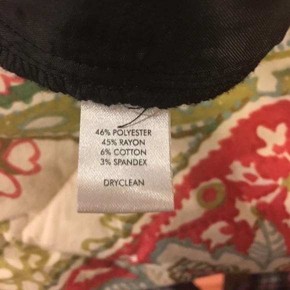 Skirt - Picture 4 of 4