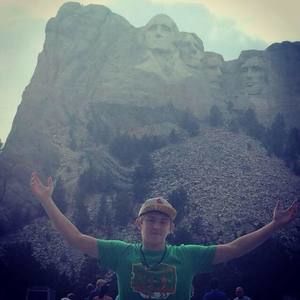 Meet your Posher, Eric