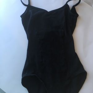 CAPEZIO BLACK BASIC LEOTARD