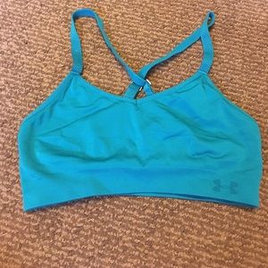 Underarmour sports bra