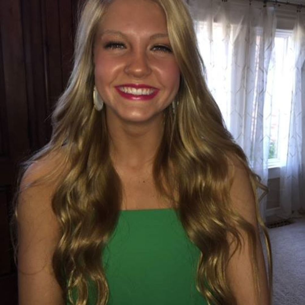 Meet your Posher, Stephanie