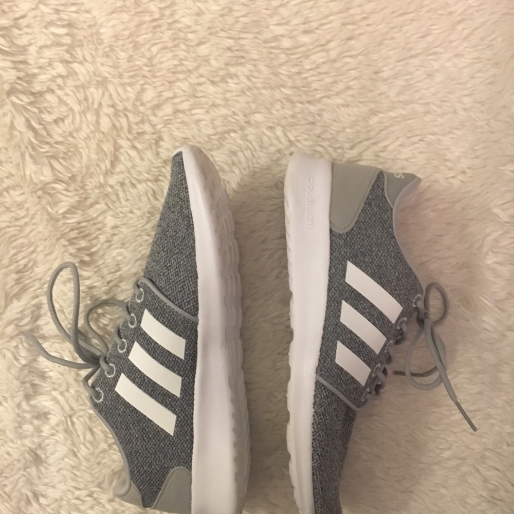 Adidas neo size 6.5