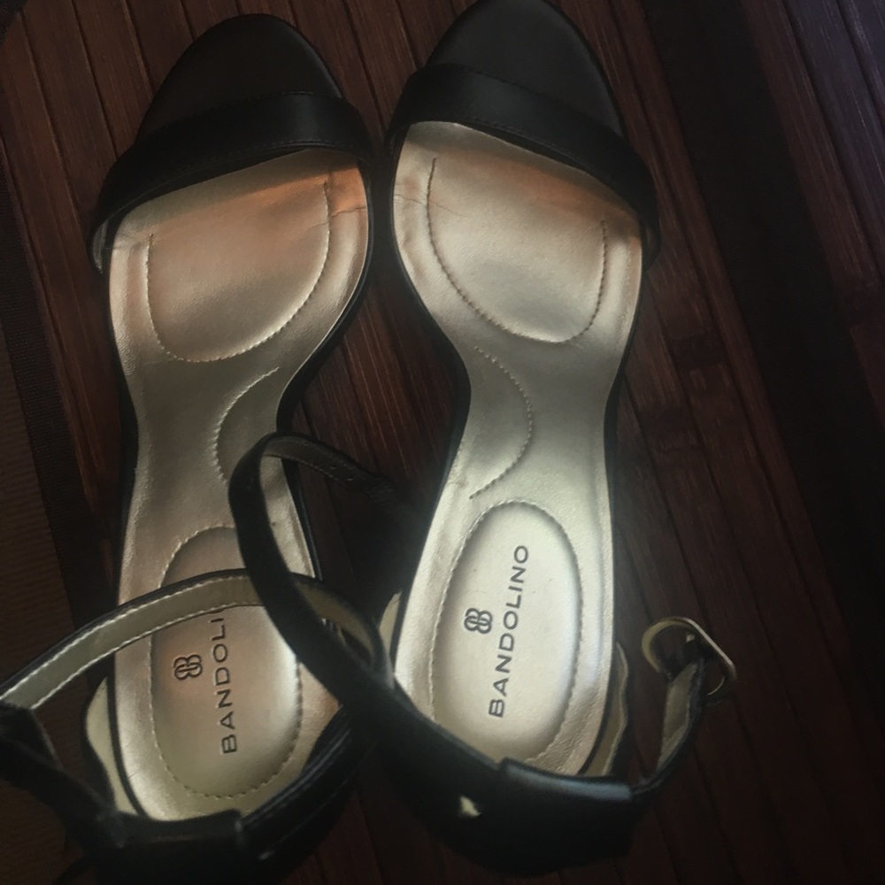 Bandolino heeled sandals, worn once!