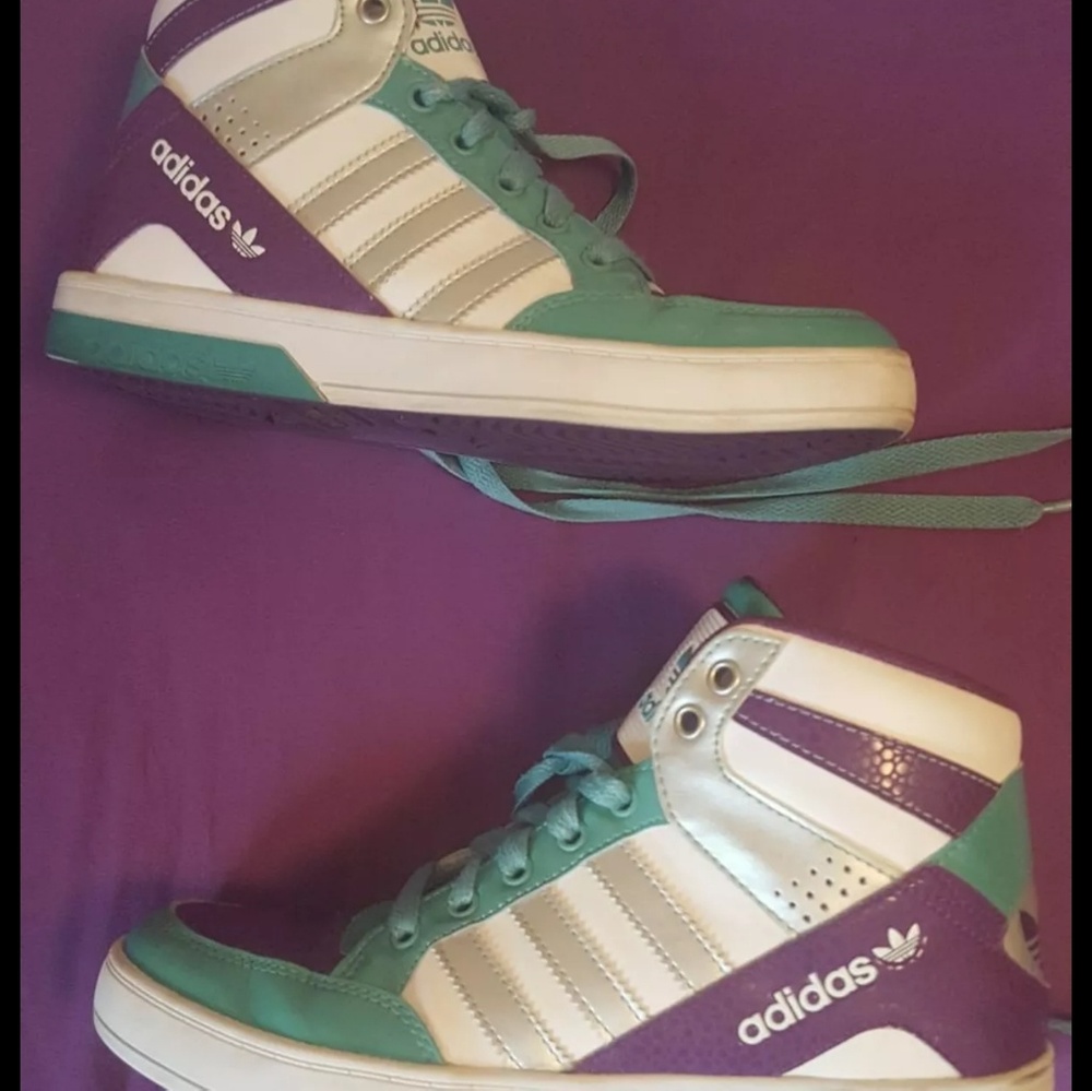 Adidas - Picture 3 of 3