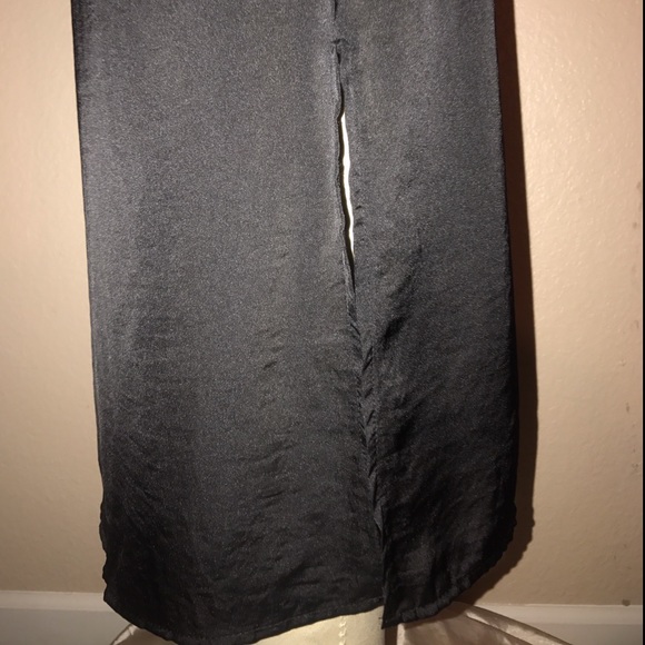 💥NEW💥black silky dress - Picture 3 of 8