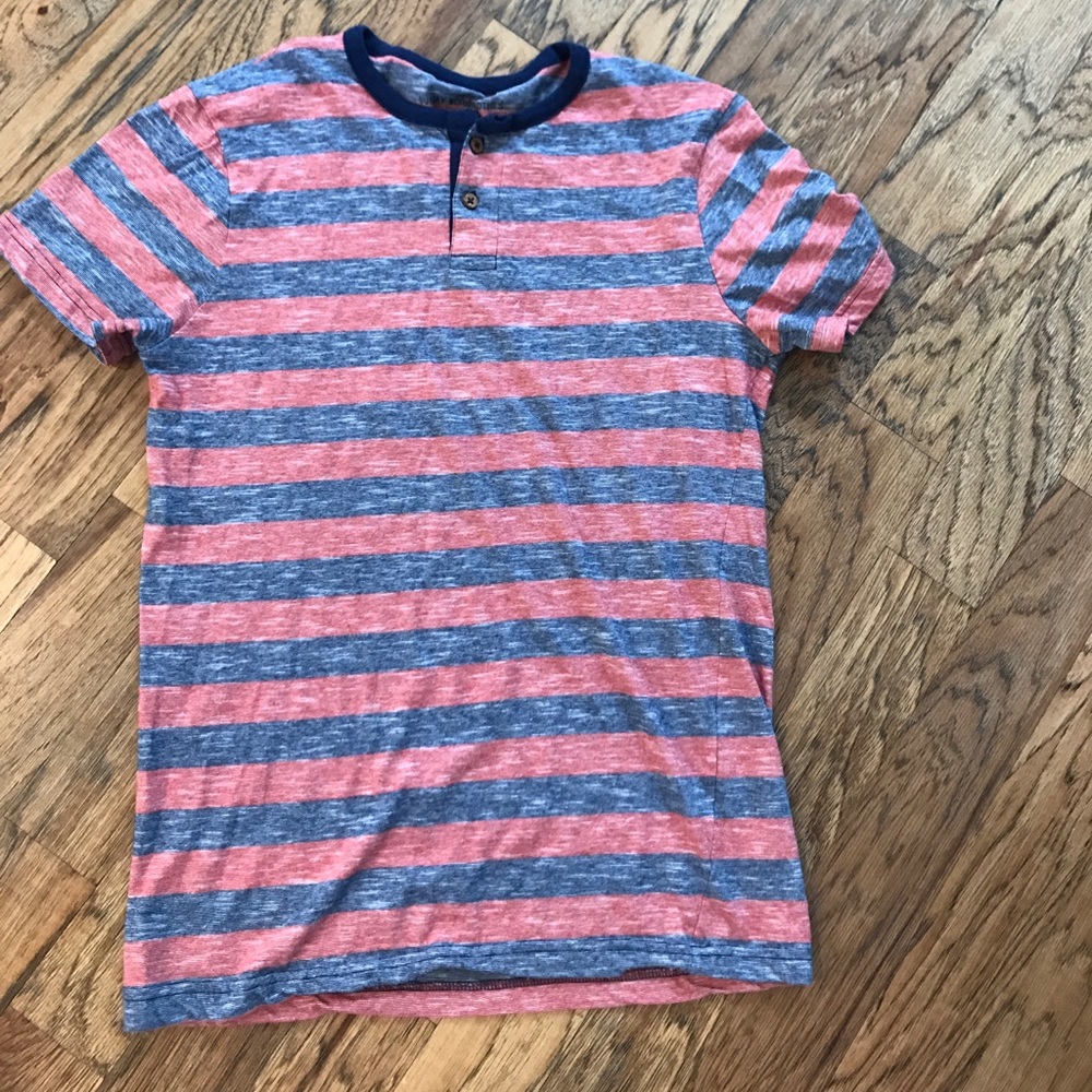 Men's striped shirt