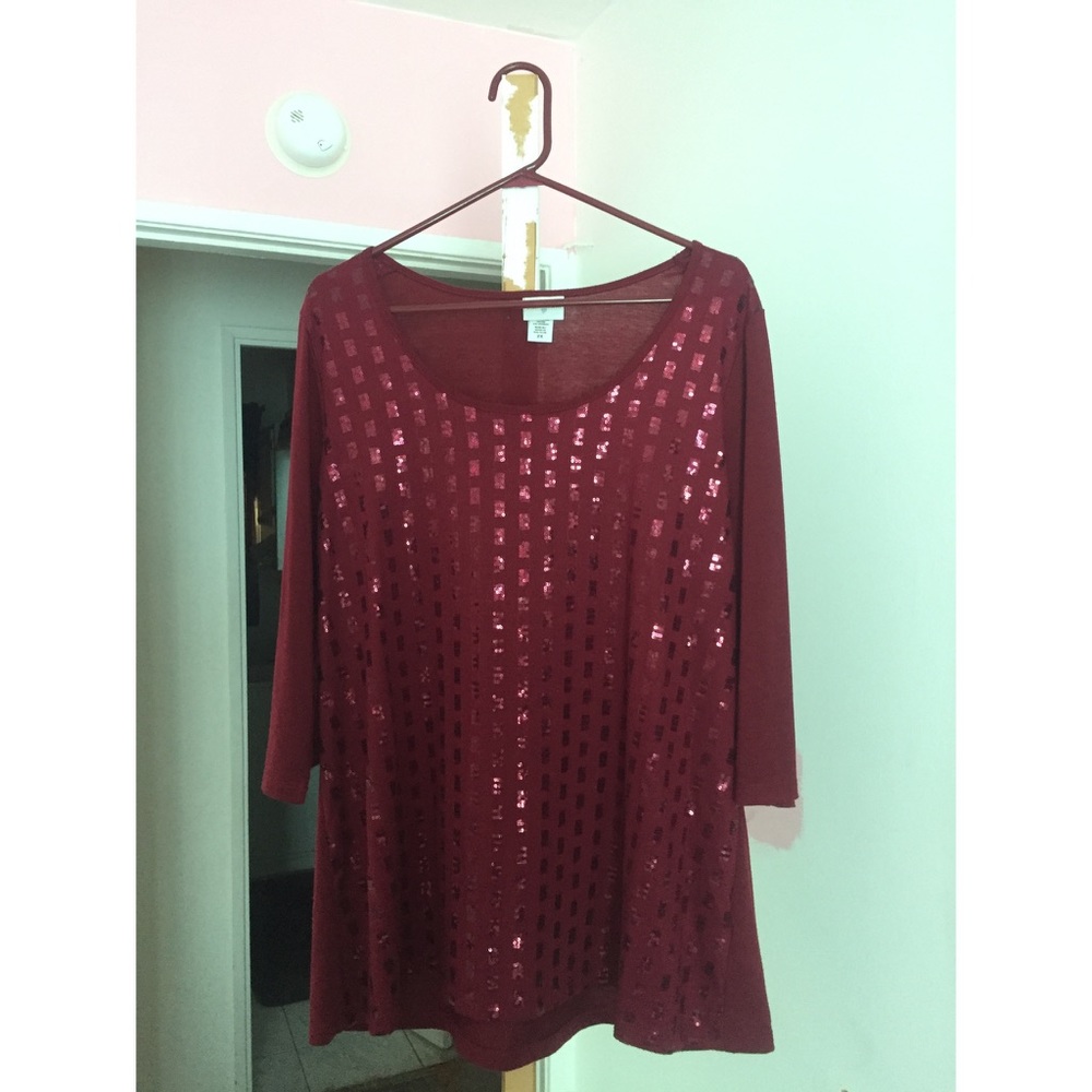 Red 3/4 Sleeve Sparkly Top Jaclyn Smith