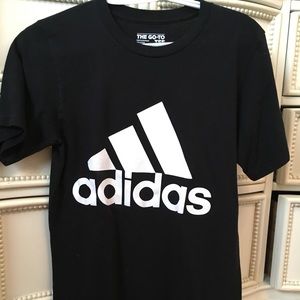 Woman's Adidas tshirt