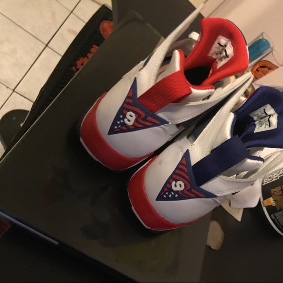 Jordan - Picture 3 of 3