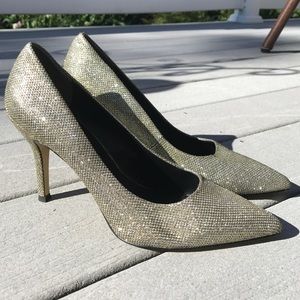 Gold Sparkle Pumps