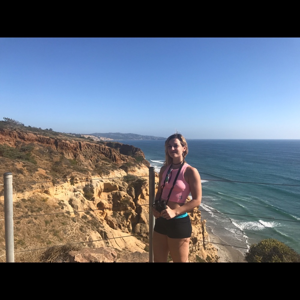 Meet your Posher, Lauren