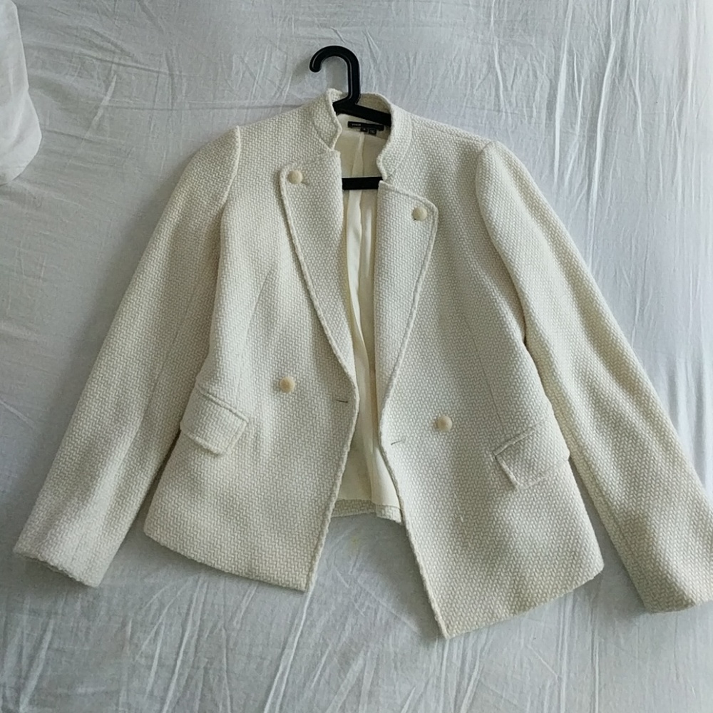 Vince cream boucle coat jacket size 4