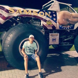 Meet your Posher, Jean p.