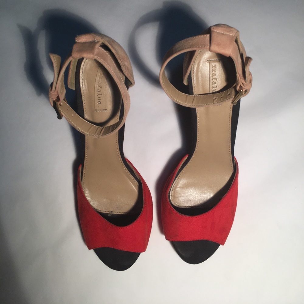 ZARA ⭐️ Trafaluc Heels! 👠 - Picture 4 of 4