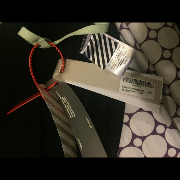 Off White Printed Sleeve Sweatshirt Brand New - Picture 5 of 6