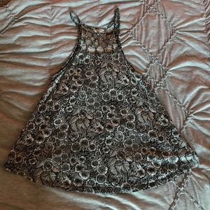 Aeropostale B&W Floral Tank-Top