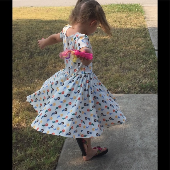 Meet your Posher, Cyndy - Picture 2 of 3