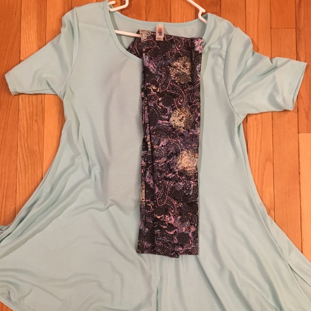 Lularoe perfect tee mint in color