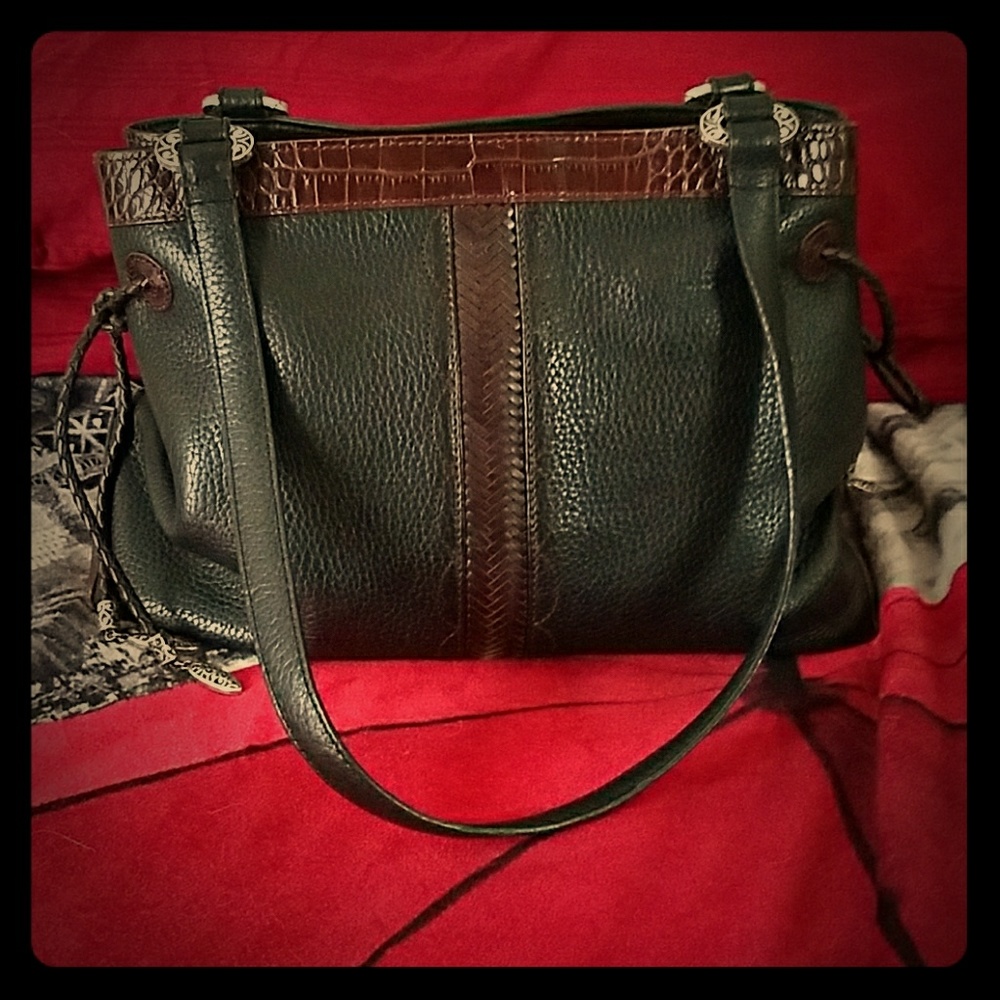 Make me an offer! Authentic Brighton purse!