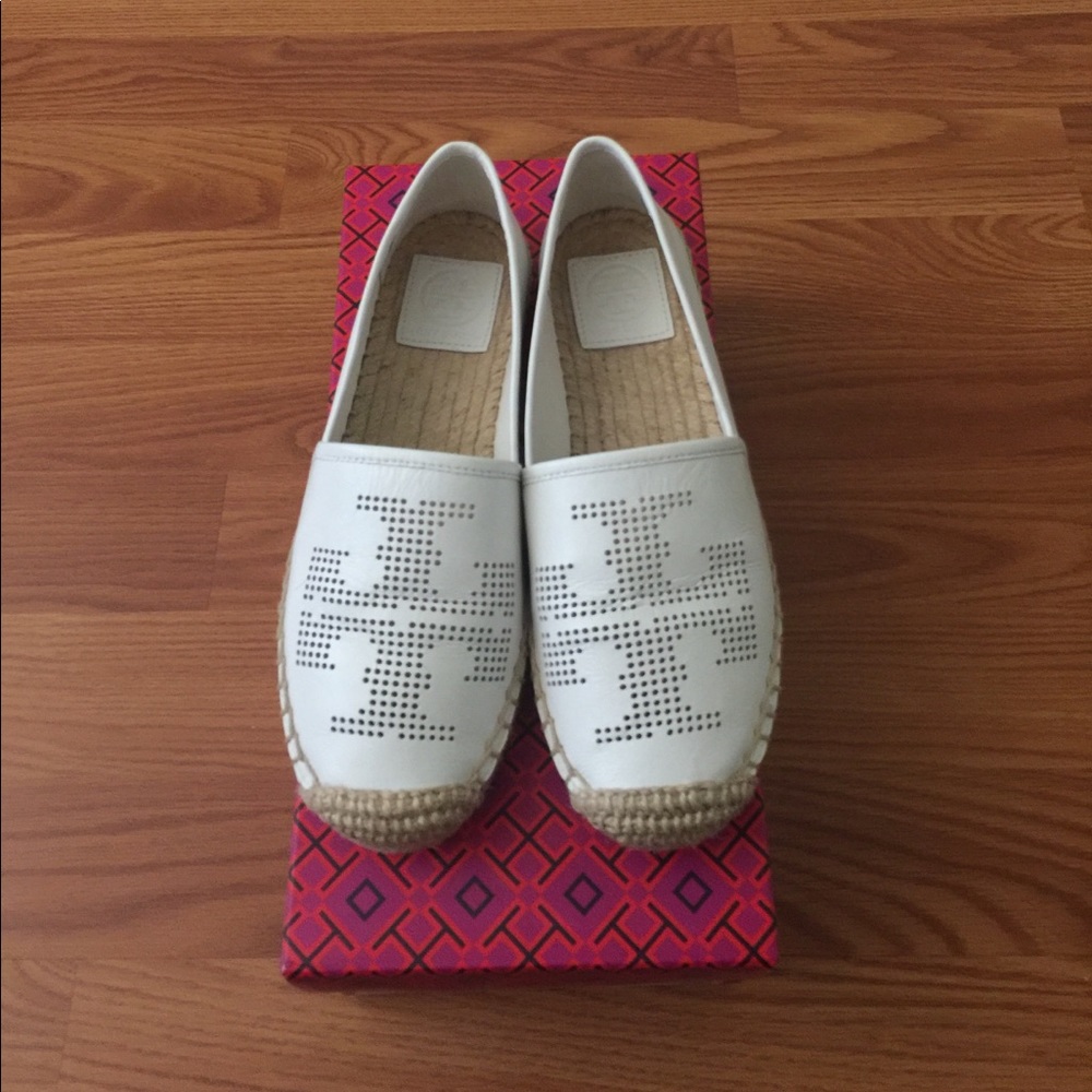 Tory Burch Perforated logo espadrilles white