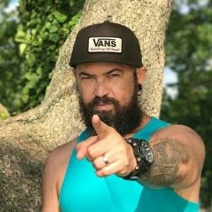 Meet your Posher, Johnny