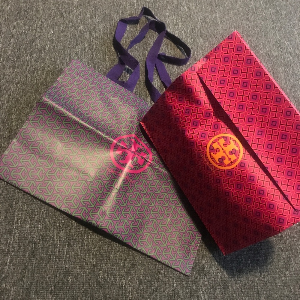 Tory Burch gift bag and set