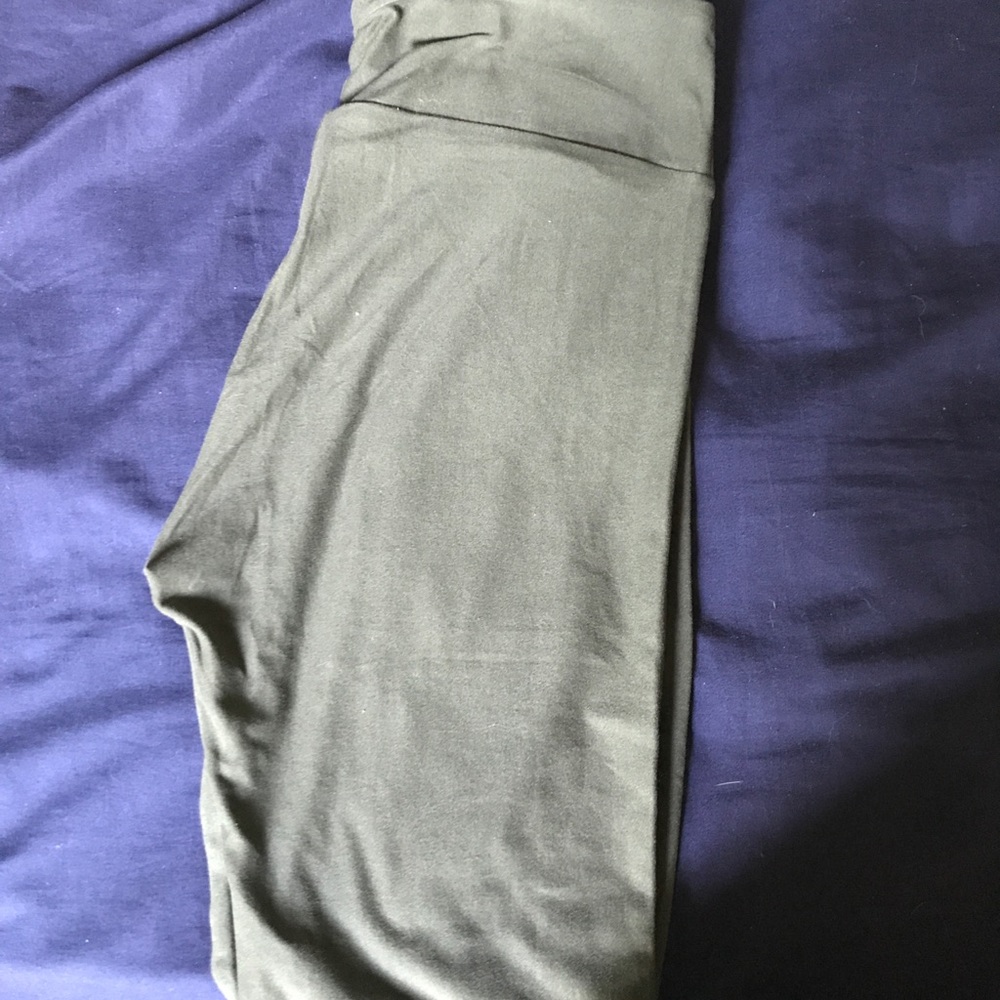 New army green OS LuLaRoe leggings