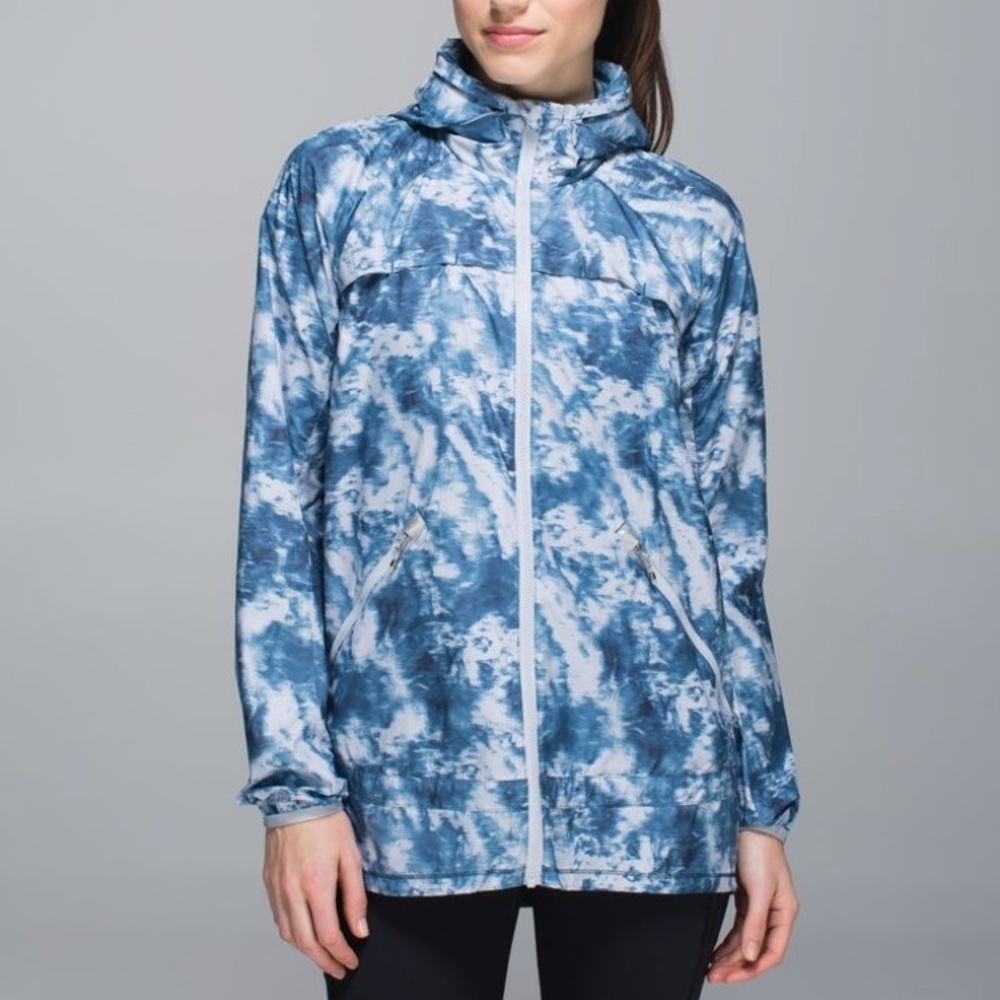 Lightweight patterned lululemon jacket - Picture 1 of 6