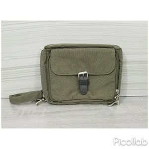 LAST CHANCE  NWOT Easy Spirit Crossbody