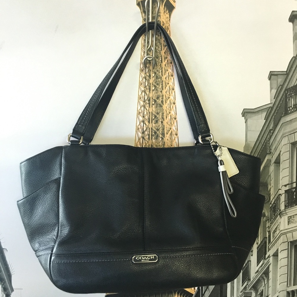 Coach Carrie Black pebble leather tote
