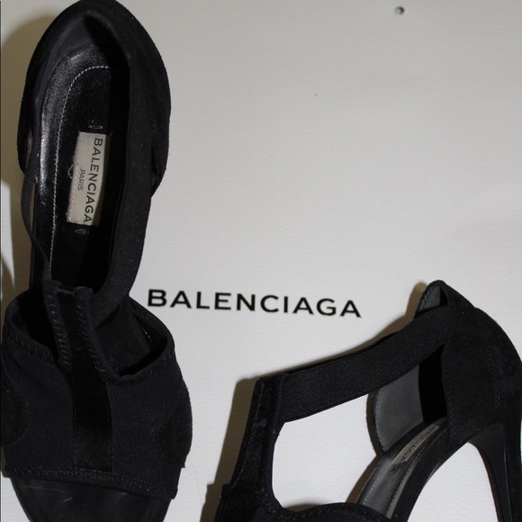 Balenciaga Calfskin Black and Navy Peep Toe Pumps - Picture 2 of 2