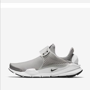 Women's Nike Sock Dart