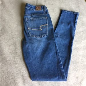 american eagle hi-rise jeans
