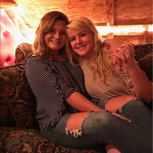 Meet your Posher, Alyssa