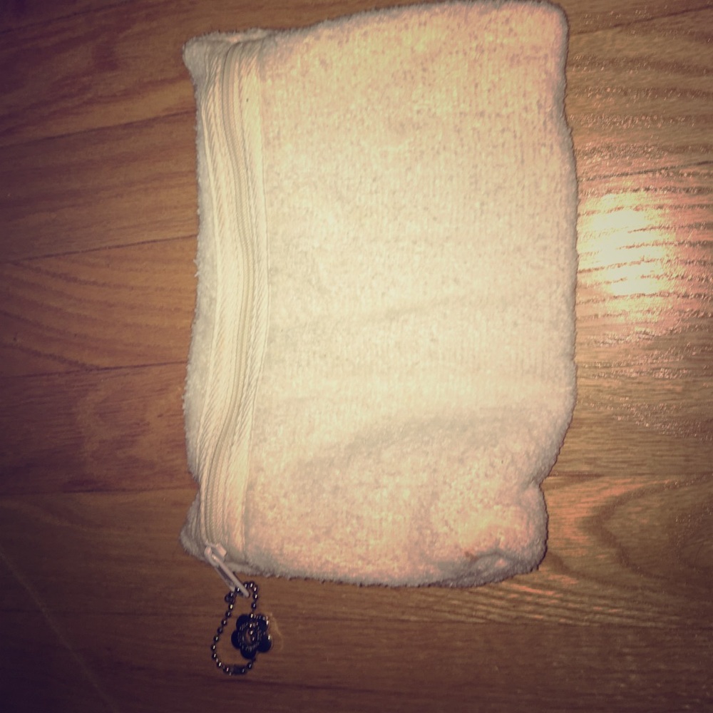 White Make up bag