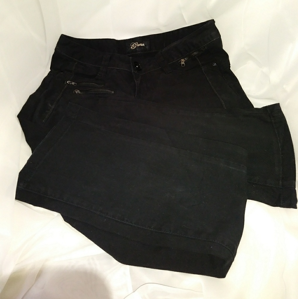 SOLD-Guess Pants