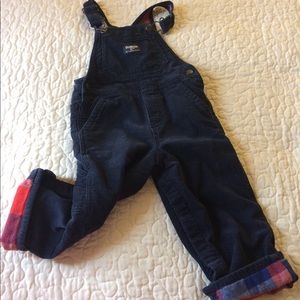 Navy blue corduroy overall's 100% cotton.
