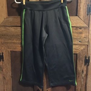 Nike Capri Workout Pants