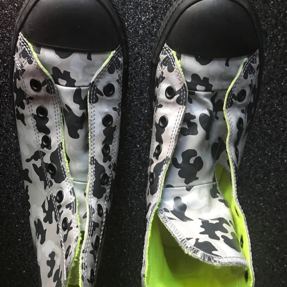 Camo converse. Boy 5.5. Converse womens 7 - Picture 5 of 6
