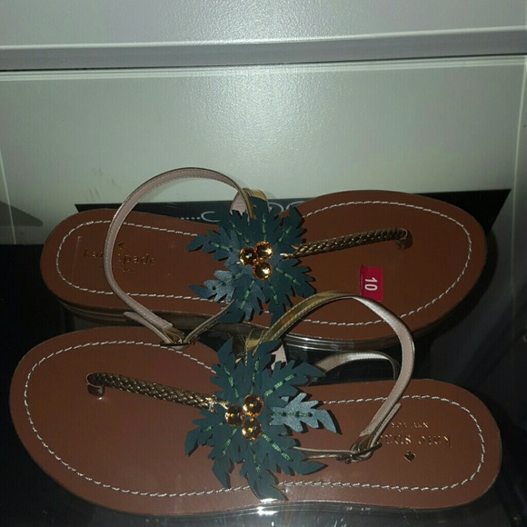 *SOLD* NEW KATE SPADE NEW YORK SOLANA - Picture 5 of 8