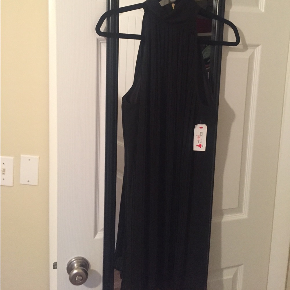 Black shift dress (New with tags)